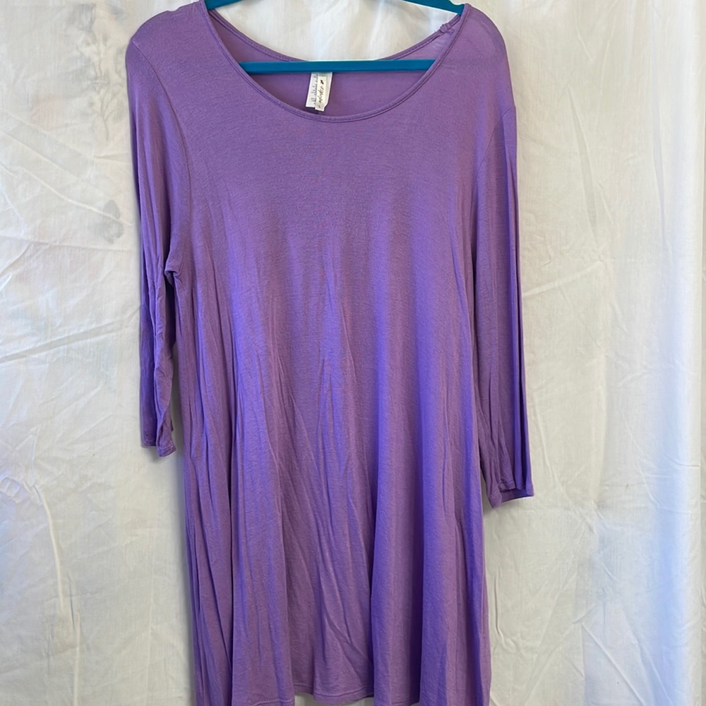 Purple t-shirt dress with snaps, size women’s large.